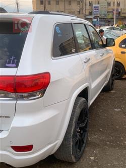 جيب جراند شيروكي